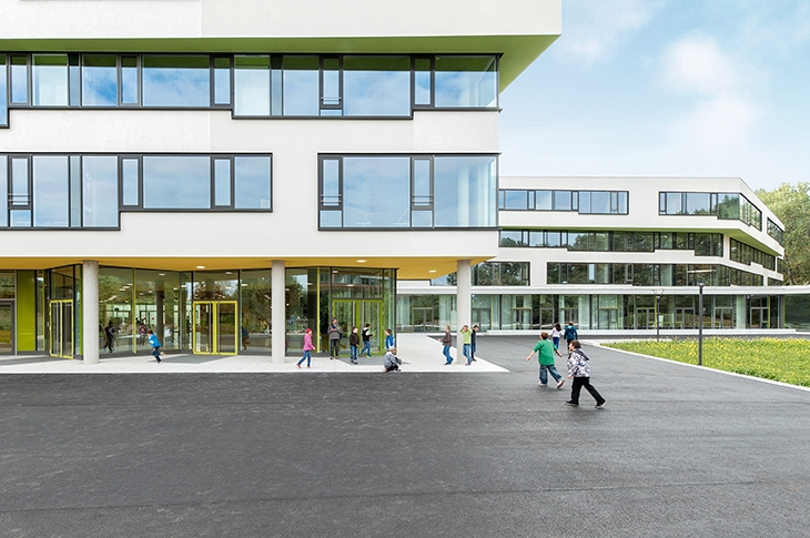 Archisearch - Secondary School at Ergolding / Behnisch Architekten