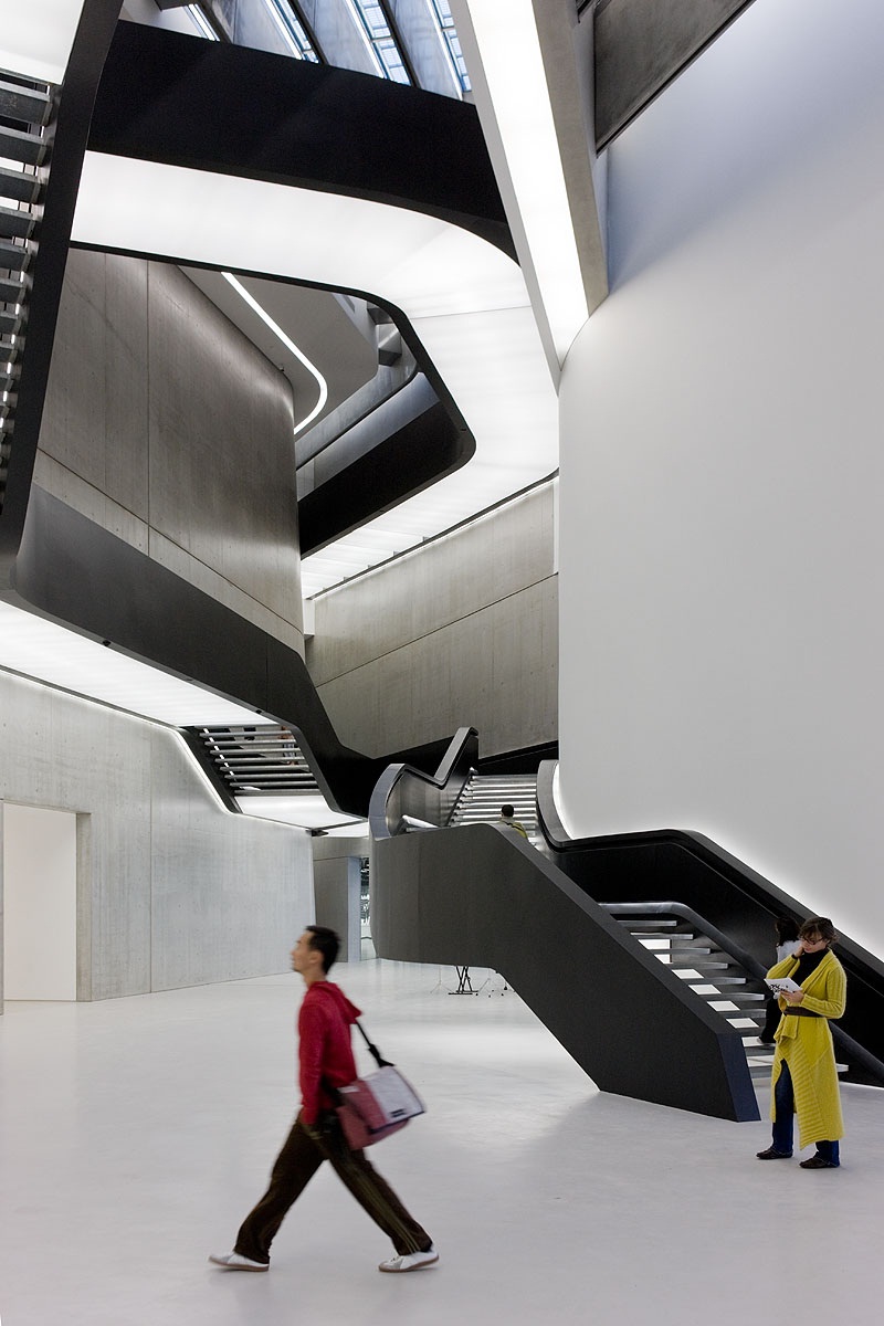 Archisearch Μουσείο ΜΑΧΧΙ, Ρώμη / Zaha Hadid architects