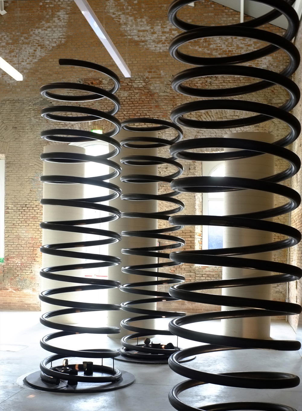 Archisearch - Sustain / Ability - The single word: a cliché - The two words apart: A dialectic