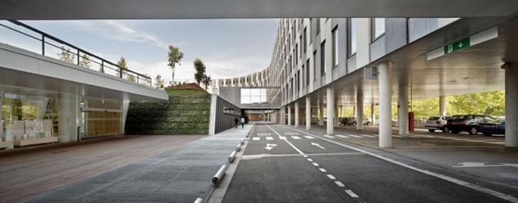 Archisearch BANC SABADELL HEADQUARTERS BY BACH ARCHITECTS