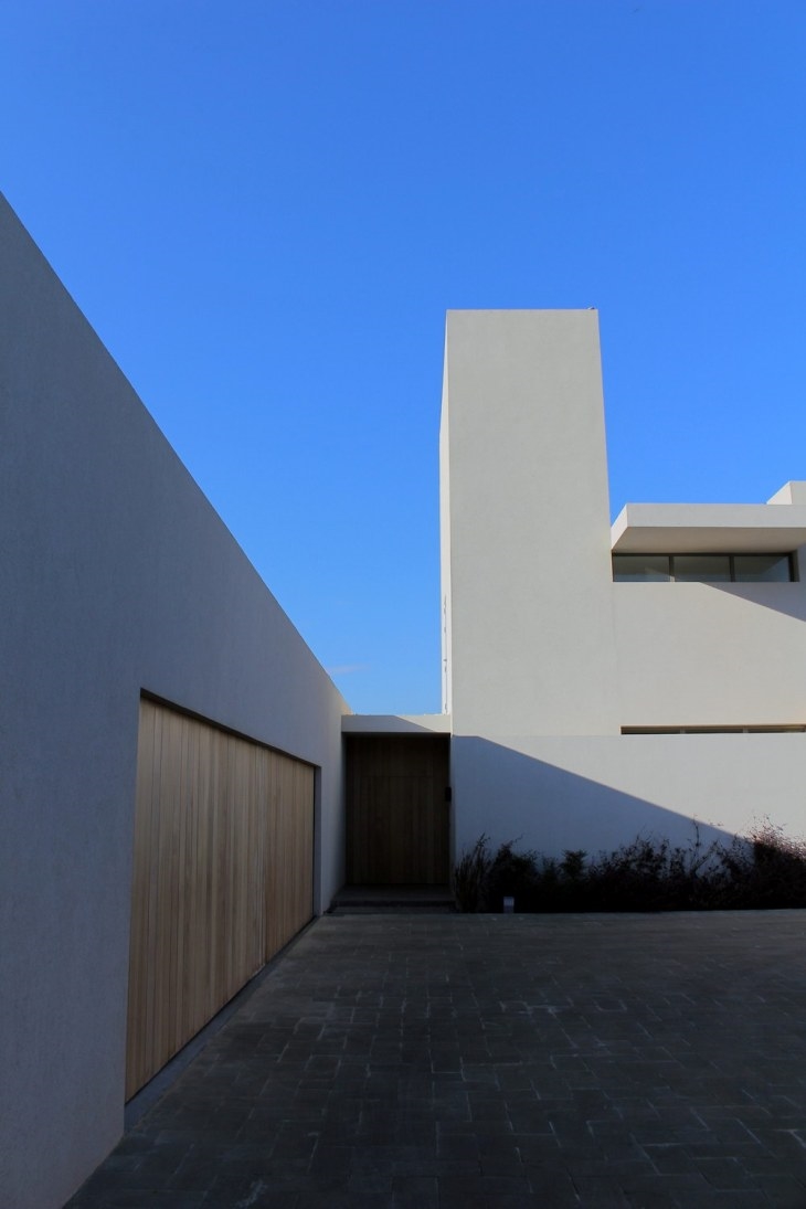 Archisearch - Batroun Residence / Carlos Moubarak Architect