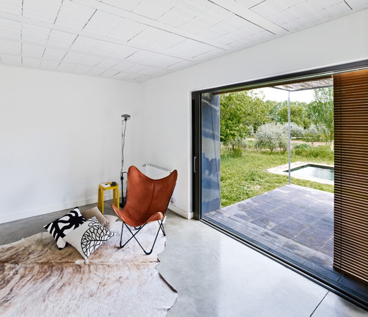 Archisearch BACH ARCHITECTS REMODELATION OF A SUMMER HOUSE