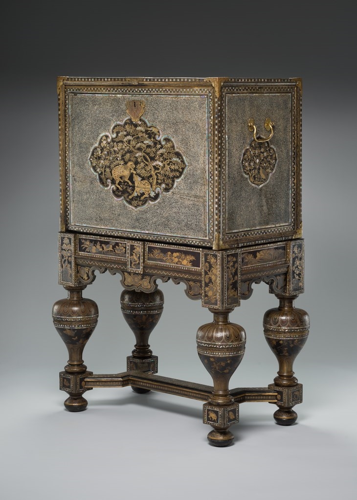 Archisearch - Cabinet on stand, 17th century. Peabody Essex Museum, Salem, USA