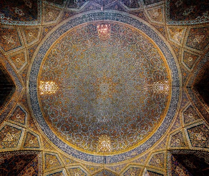 Archisearch - Ceiling of Seyyed mosque