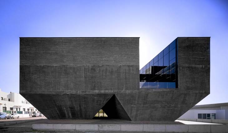 Archisearch - INTEGRAL TERRITORIAL CENTER OF THE COMMONWEALTH OF OLIVENZA / DANIEL JIMÉNEZ + JAIME OLIVERA