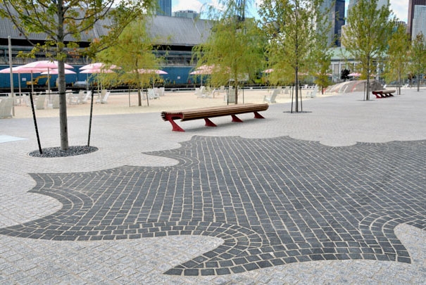 Archisearch - Sugar Beach by Claude Cormier+Associates_The Iconic Maple Leaf on the hardscape