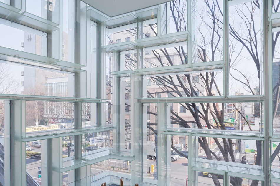 Archisearch -  COACH, OMOTESANDO FLAGSHIP / OMA 