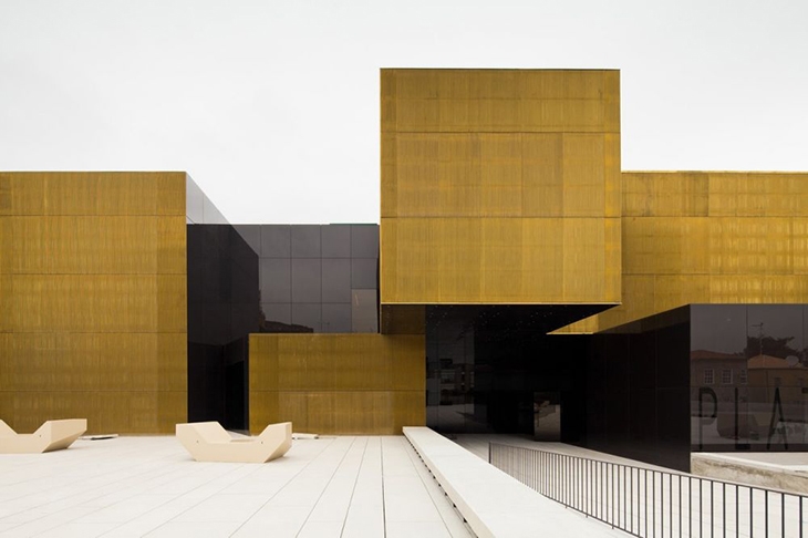 Archisearch - RED DOT DESIGN BEST OF BEST 2013 FOR PITAGORAS ARCHITECTS FOR THE PLATFORM OF ARTS AND CREATIVITY IN PORTUGAL