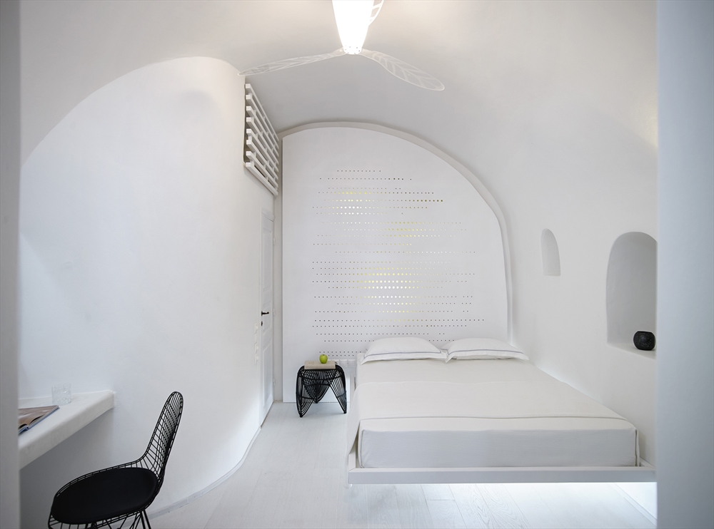 Archisearch - Cave Suite / Patsios Architecture & Construction / Photography by Vangelis Paterakis