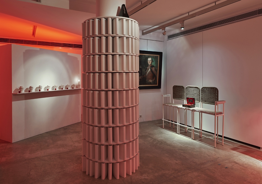 Archisearch - KIRIOS CRITON: ΜΙΑ ΕΚΘΕΣΗ & ΕΝΑ ΒΙΒΛΙΟ ΣΤΟ ΠΑΛΑΙΟΠΩΛΕΙΟ ΜΑΡΤΙΝΟΣ, ΚΟΛΩΝΑΚΙ