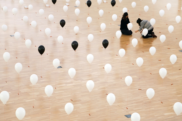 Archisearch - LIFELINE - DATA AIR INSTALLATION BY DOMESTIC DATA STREAMERS