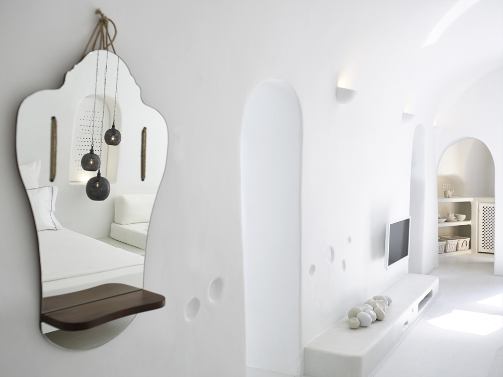 Archisearch - Cave Suite / Patsios Architecture & Construction / Photography by Vangelis Paterakis