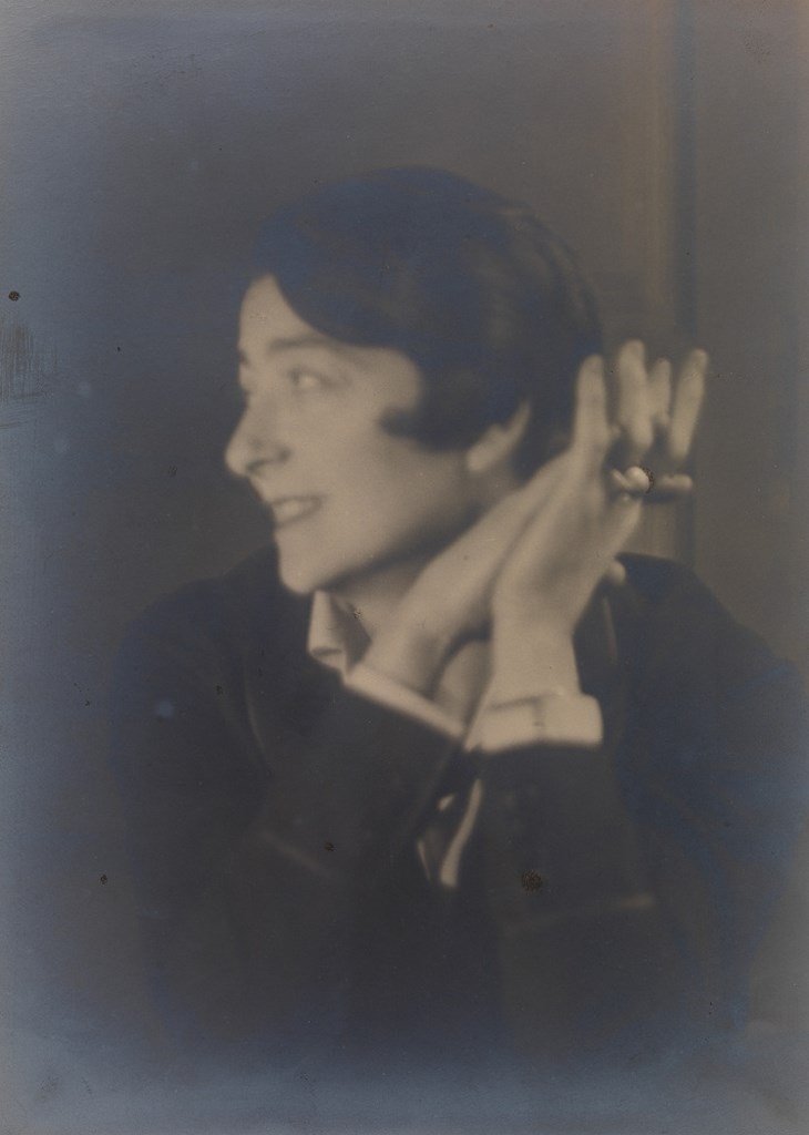 Archisearch EILEEN GRAY: THE PRIVATE PAINTER AT THE OSBORNE SAMUEL GALLERY / 14.10-07.11/2015