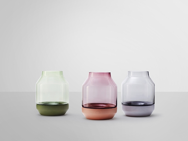 Archisearch - WOOD AND GLASS INTERACT IN NEW VASE BY MUUTO