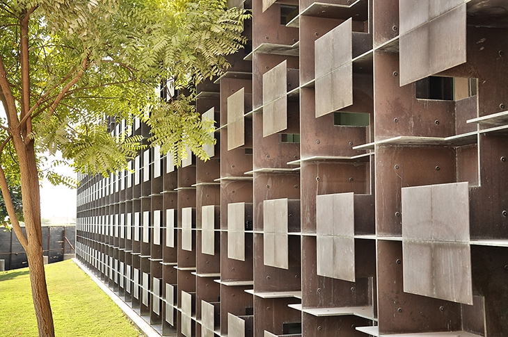 Archisearch HBKU STUDENT CENTER BY LEGORRETA + LEGORRETA IN DOHA PHOTOGRAPHED BY PYGMALION KARATZAS