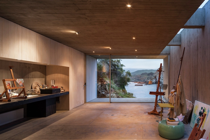 Archisearch A PAINTER'S STUDIO IN LOS VILOS, CHILE BY FELIPE ASSADI & FRANCISCA PULIDO