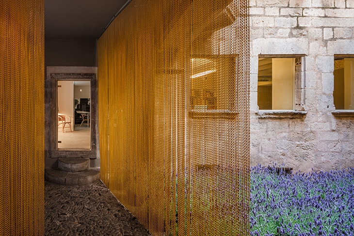 Archisearch - Image (c) Joan Guillamat i Pau Sarquella
