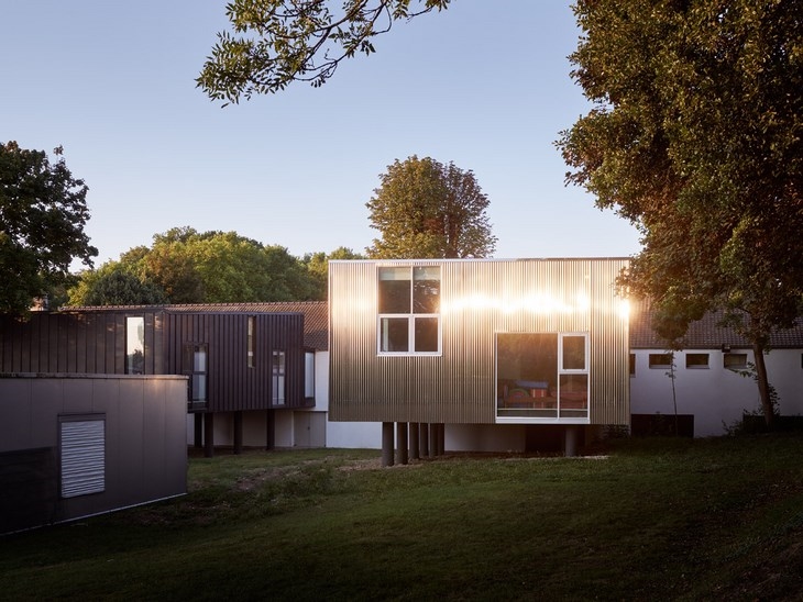 Archisearch - Nursery School Extension, Mantes-la-Ville, France / Graal Architecture (c) David Foessel