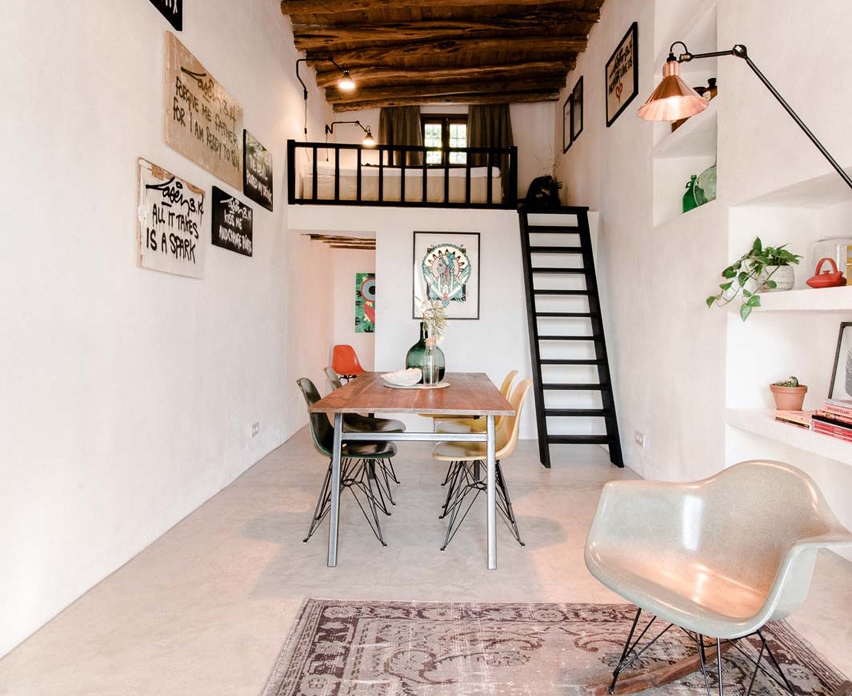 Archisearch - STANDARD STUDIO TRANSFORMS A STABLE IN IBIZA INTO A GUESTHOUSE