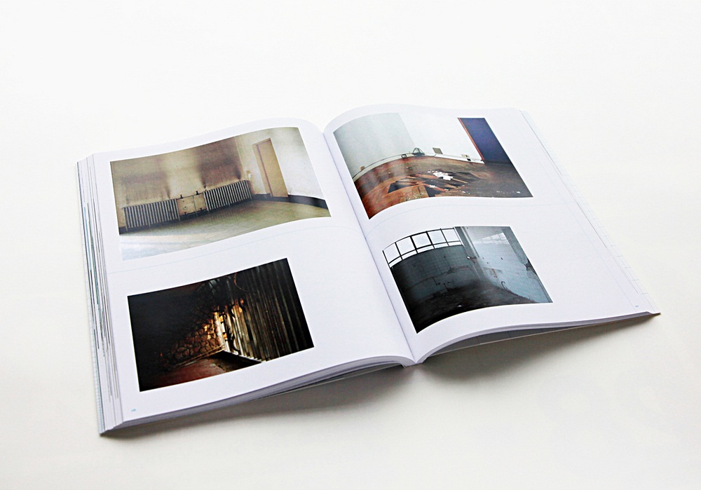 Archisearch - BOOK Collider/μη-τόπος/非地/Sichtfeld Photoworks by Thanos Zakopoulos A