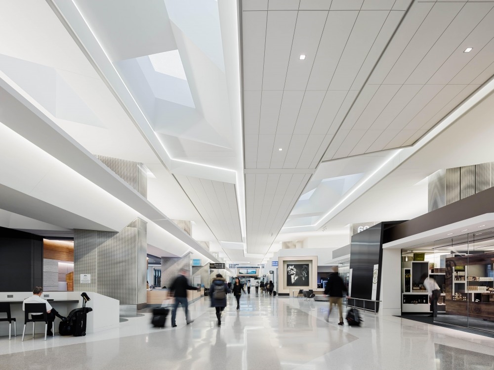 Archisearch - Gensler - San Francisco International Airport, Terminal 3, Boarding Area E (Interior Design of the Year)
