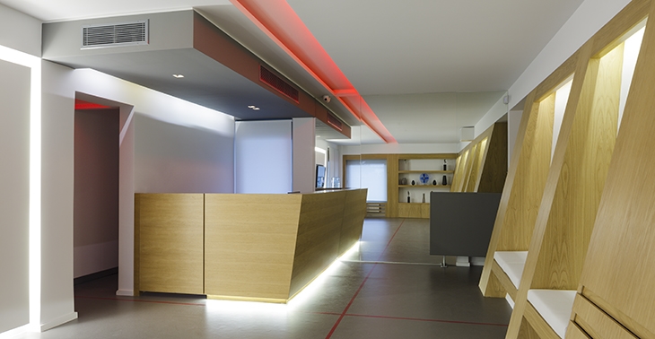 Archisearch - KIPSELI ARCHITECTS DESIGN V-SHAPE GYNECOLOGICAL CLINIC IN GLYFADA, ATHENS