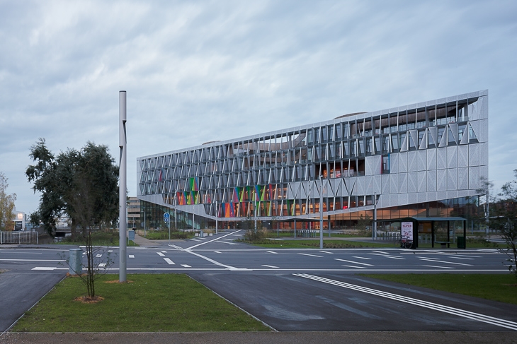 Archisearch GEORGE MESSARITAKIS PHOTOGRAPHS CAMPUS KOLDING BY HENNING LARSEN ARCHITECTS