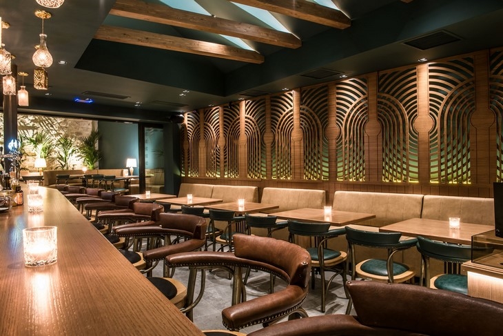 Archisearch - THE VINTAGE ATMOSPHERE OF LE BISTRO IN HERAKLION BY MANOUSOS LEONTARAKIS & ASSOCIATES