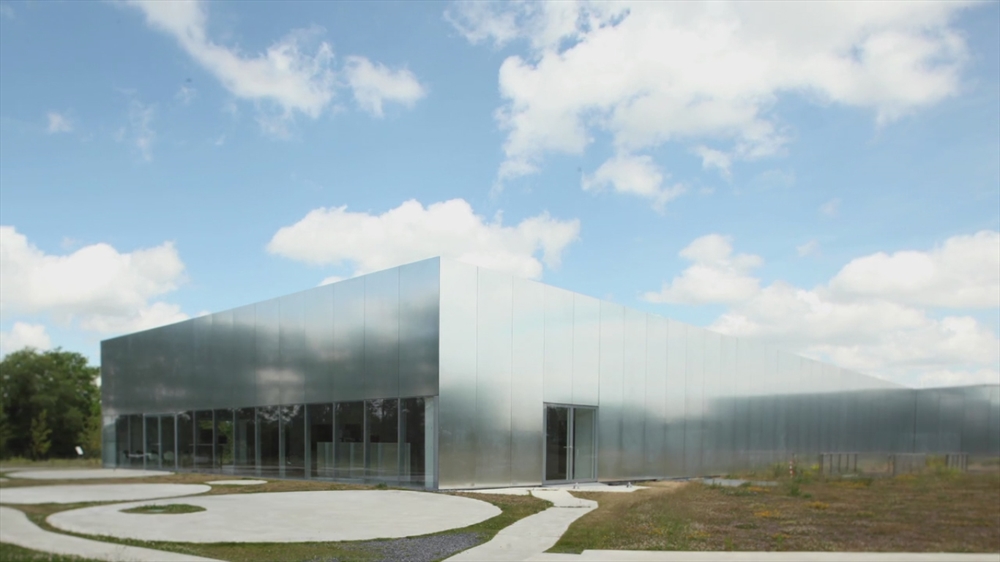 Archisearch - JAPANESE COLLECTION / EPISODE 6: LOUVRE-LENS BY SANAA - 2012 / A FILM BY VINCENT HECHT