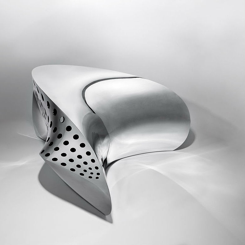 Archisearch - Expand Design, »Splice«, 2012, stool, (c) Ifeanyi Oganwu, courtesy Expand Design Ltd, Galerie Armel Soyer and Priveekollektie