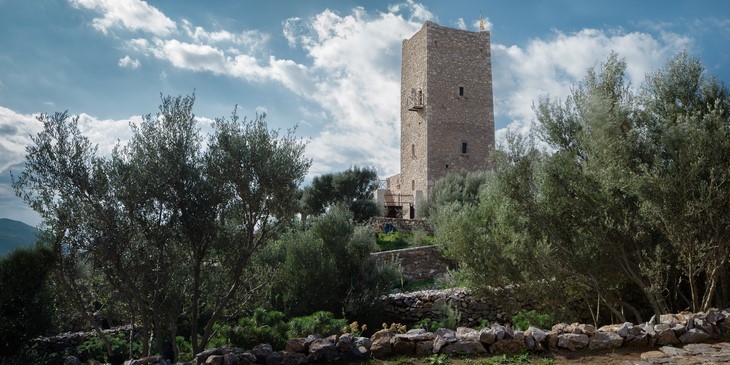 Archisearch - MANI TOWER / TAINARON BLUE RETREAT / KOSTAS ZOUVELOS & KASSIANI THEODORAKAKOU / PHOTOGRAPHY BY GEORGE MEITNER