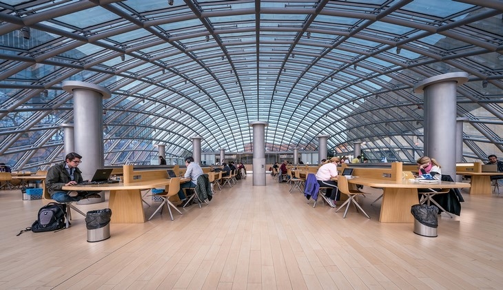 Archisearch PYGMALION KARATZAS CAPTURES THE MANSUETO LIBRARY IN THE UNIVERSITY OF CHICAGO