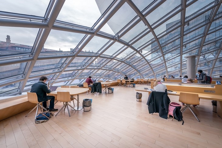 Archisearch PYGMALION KARATZAS CAPTURES THE MANSUETO LIBRARY IN THE UNIVERSITY OF CHICAGO