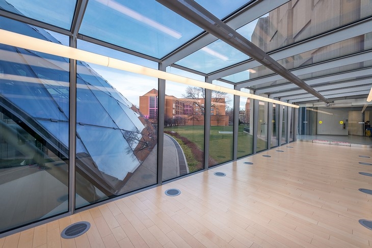 Archisearch PYGMALION KARATZAS CAPTURES THE MANSUETO LIBRARY IN THE UNIVERSITY OF CHICAGO