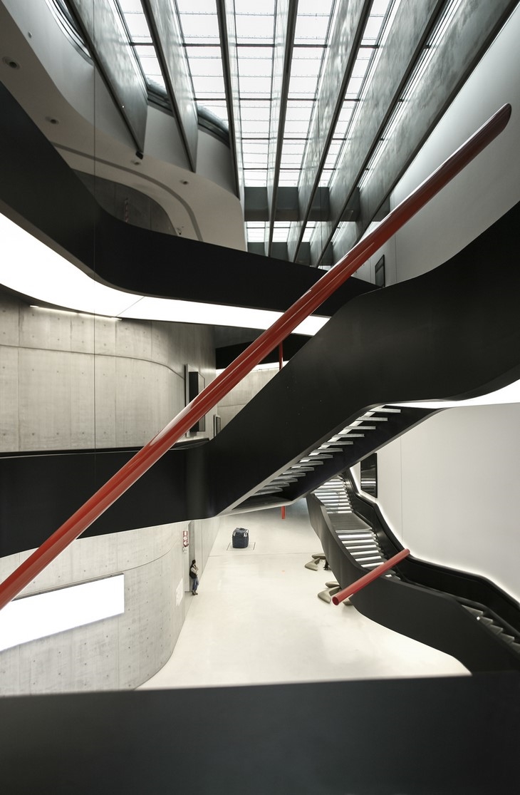 Archisearch Η Μαριάνα Μπίστη μας Ξανασυστήνει το MAXXI της Zaha Hadid