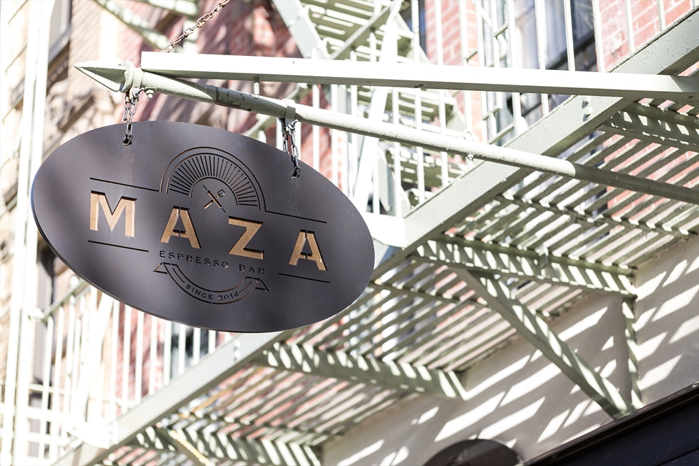 Archisearch ELEFTHERIOS AMBATZIS DESIGNS MAZA ESPRESSO BAR IN MANHATTAN, NY