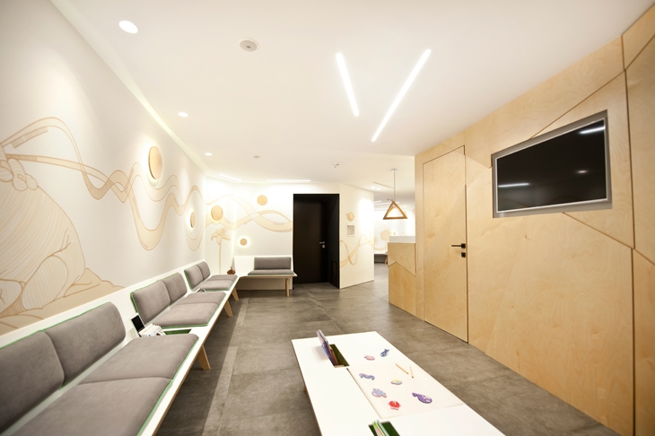 Archisearch - Medical Practice in Thessaloniki / MALVI / Waiting Area 1