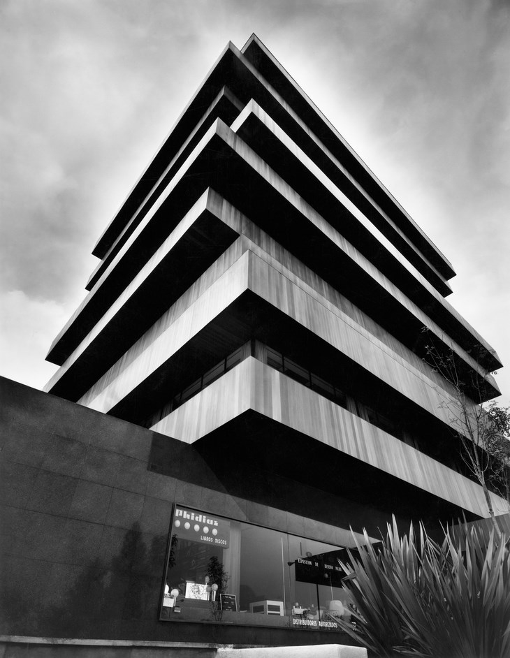 Archisearch -  Juan Sordo Madaleno. Edificio Palmas 555, Mexico City, Mexico 1975. Photo Guillermo Zamora. Museum of Modern Art, New York. Gift of Sordo Madaleno Arquitectos