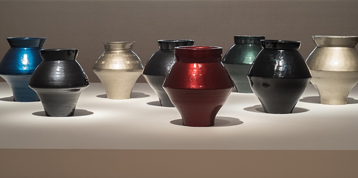 Archisearch - Han Dynasty Vases with Auto Paint, 2014  Vases from the Han Dynasty (202 b. C. – 220 A. D.) and auto paint   (c) Ai Weiwei. Foto (c) Mathias Völzke