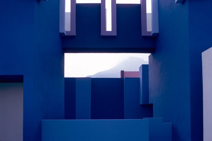 Archisearch THE ETERNAL SUMMER OF LA MURALLA ROJA / RICARDO BOFILL - TALLER DE ARQUITECTURA