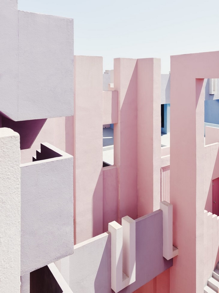 Archisearch - La Muralla Roja / Ricardo Bofill - Taller De Arquitectura