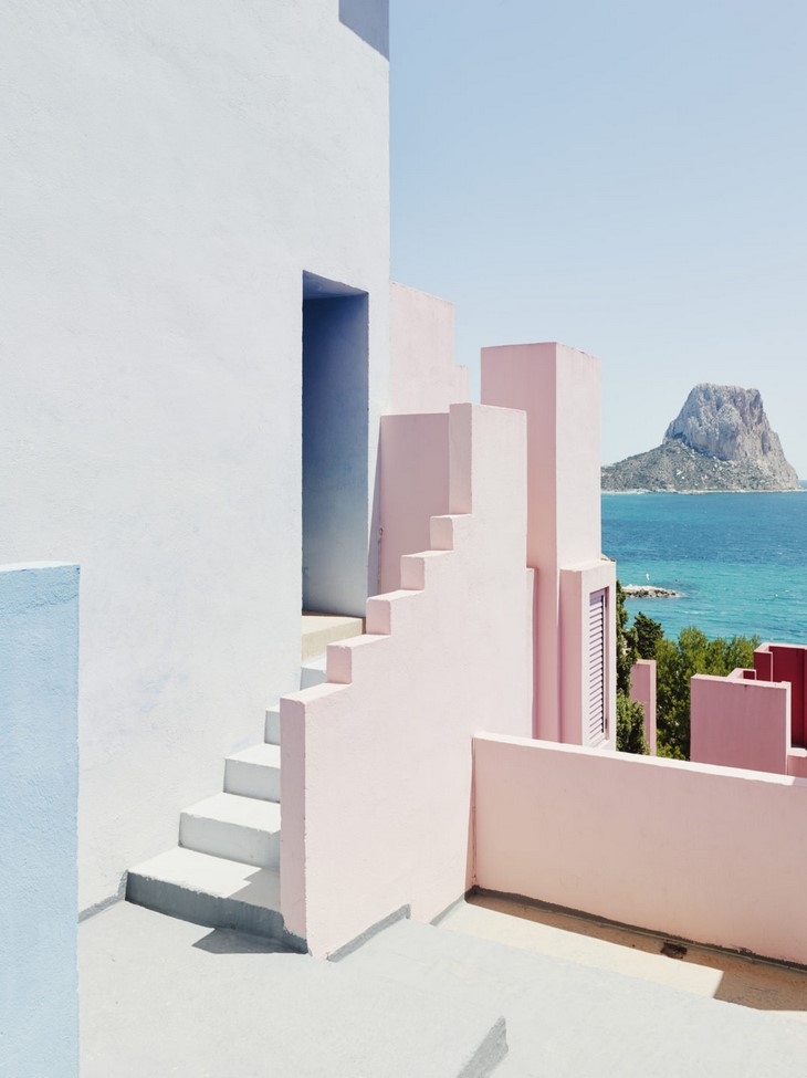 Archisearch - La Muralla Roja / Ricardo Bofill - Taller De Arquitectura