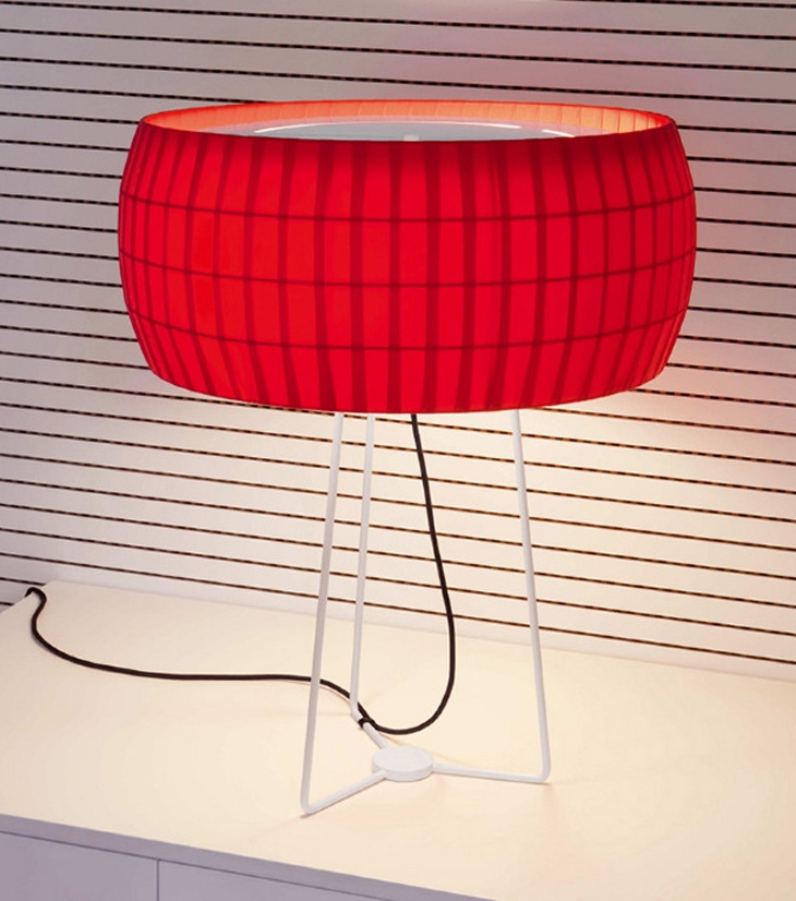 Archisearch - Isamu Lighting: Family of lamps made with 