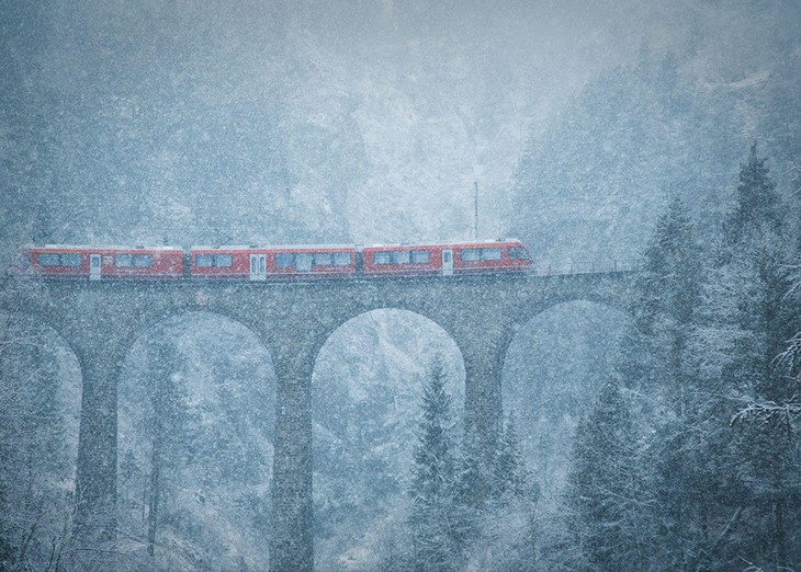 Archisearch - Blizzard In The Mountains, Switzerland / Image source: Julia Wimmerlin