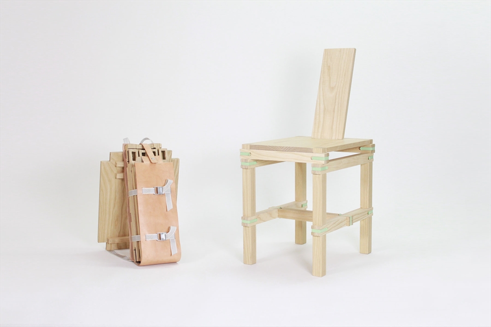 Archisearch NOMADIC CHAIR: A TEMPORARY CHAIR FOR ONE PERSON BY JORGE PENADÉS