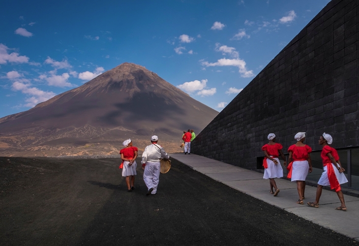 Archisearch OTO ARCHITECTS WIN THE 1RST PRICE WITH THE PNF HEAD OFFICE BUILDING IN ILHA DO FOGO NATURAL PARK IN CAPE VERDE