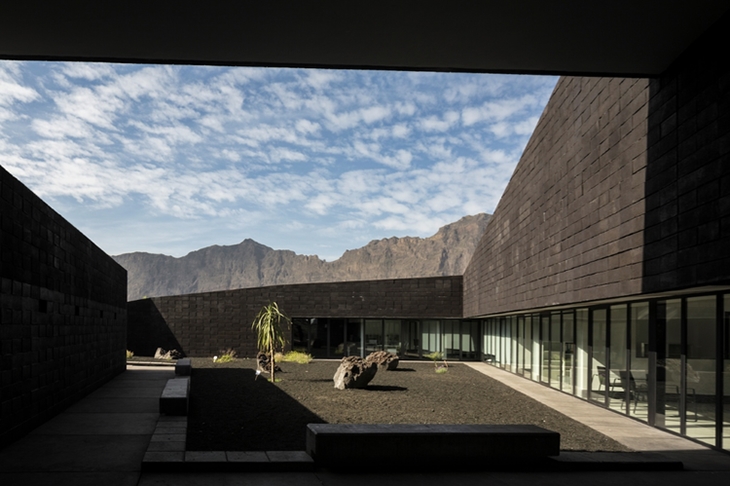 Archisearch OTO ARCHITECTS WIN THE 1RST PRICE WITH THE PNF HEAD OFFICE BUILDING IN ILHA DO FOGO NATURAL PARK IN CAPE VERDE