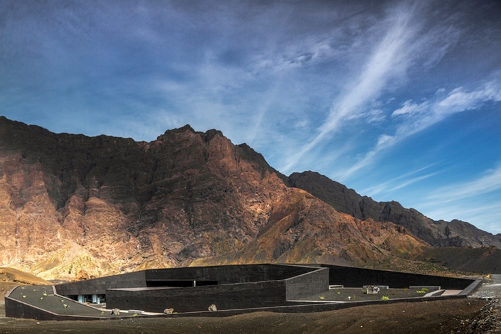 Archisearch OTO ARCHITECTS WIN THE 1RST PRICE WITH THE PNF HEAD OFFICE BUILDING IN ILHA DO FOGO NATURAL PARK IN CAPE VERDE