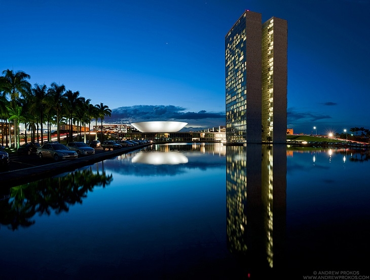 Archisearch ANDREW PROKOS WINS THE 2013 INTERNATIONAL PHOTOGRAPHY AWARDS WITH THE SERIES 'NIEMEYER'S BRASILIA'