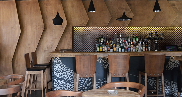 Archisearch - PANTHEON ESPRESSO BAR IN PYRGOS HELIAS / VASILIS STROUMPAKOS & MINA SARANTOPOULOU